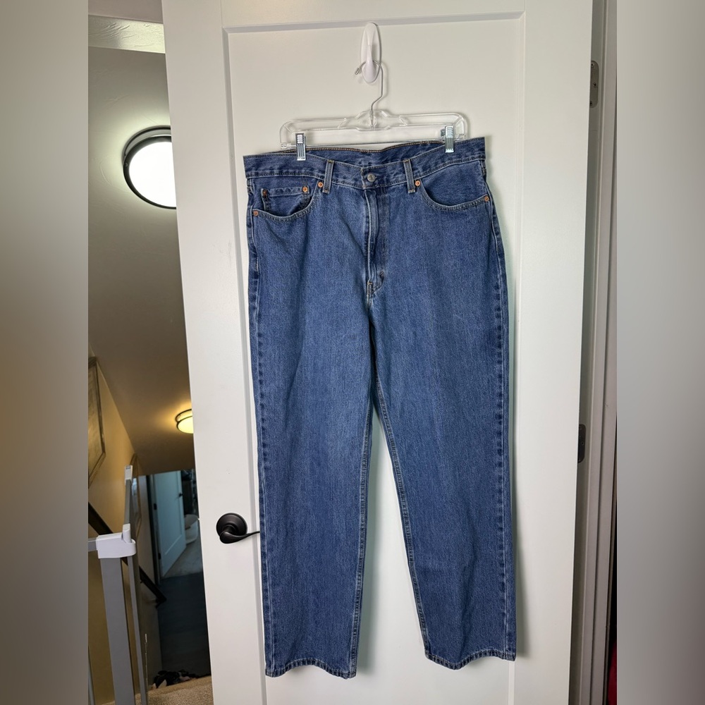 Levi's Mens 550 Relaxed Fit Straight Leg Taper Jean Medium‎ Wash Stone 38x32
